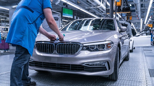 BMW ��������� � ������?
