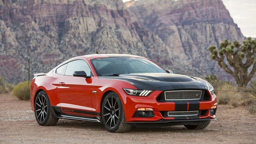 ����������� Ford Mustang ������ ������� ������� �������������