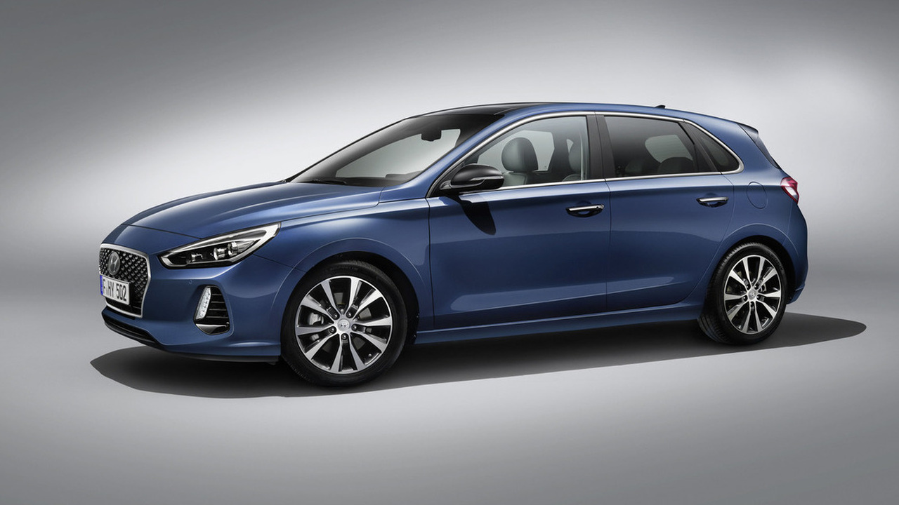 ������� Hyundai i30 ���������� � ���������� � ��������
