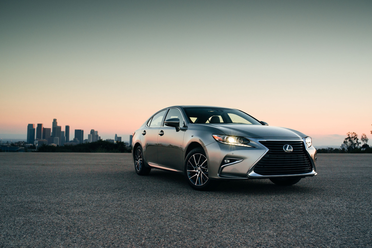 ��������� ���� �������� ����������� Lexus ES