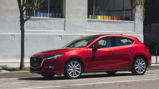 Mazda 3 ����� ��������