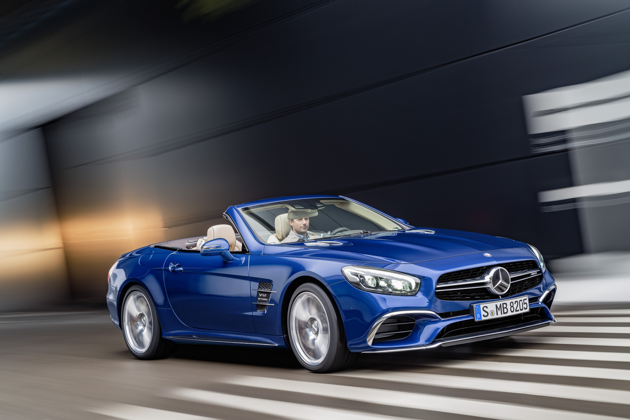 ����� ��������� ������� Mercedes �������� ������ ����� ��������� AMG GT