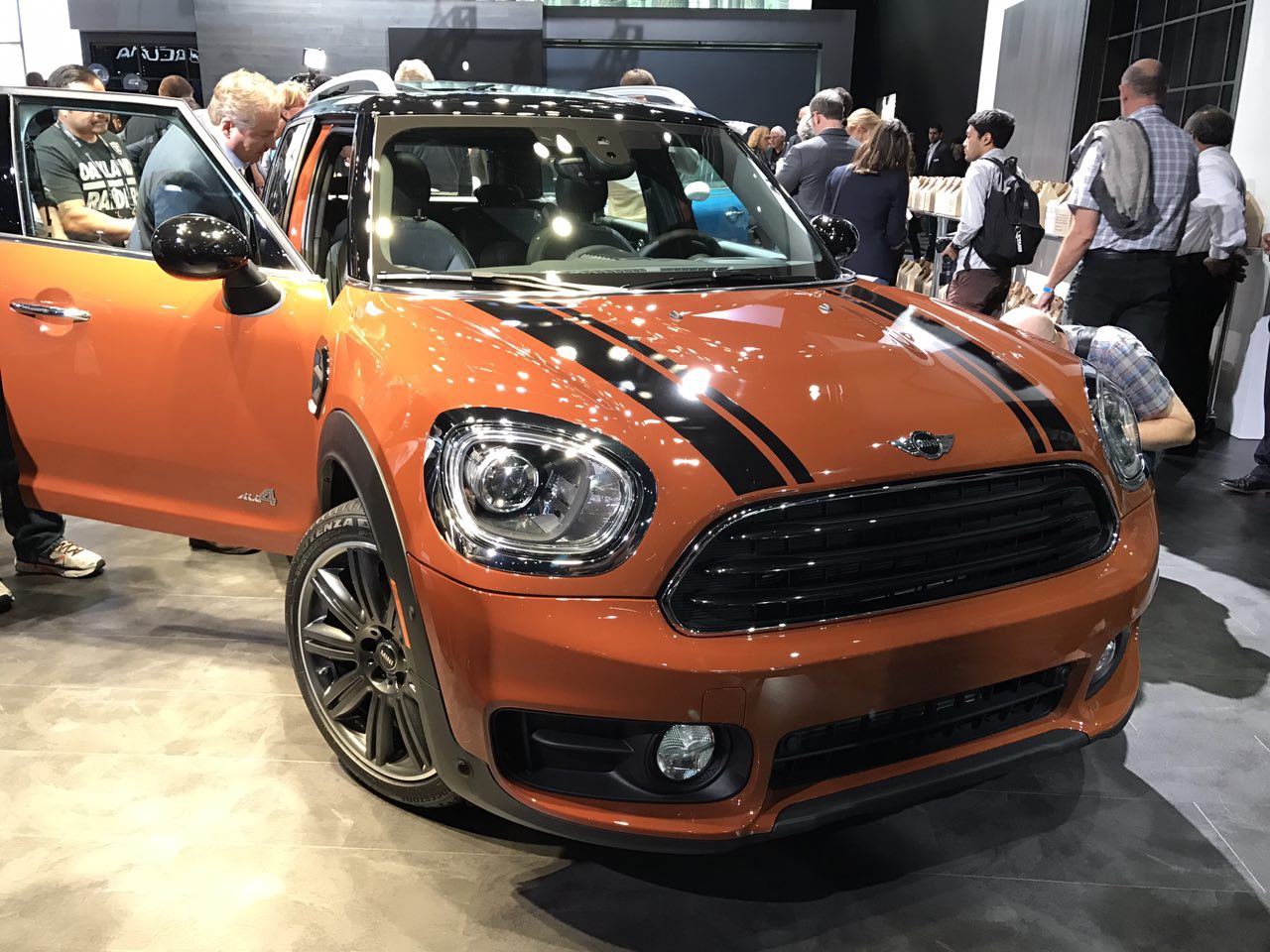 Mini Countryman ���������� ��������