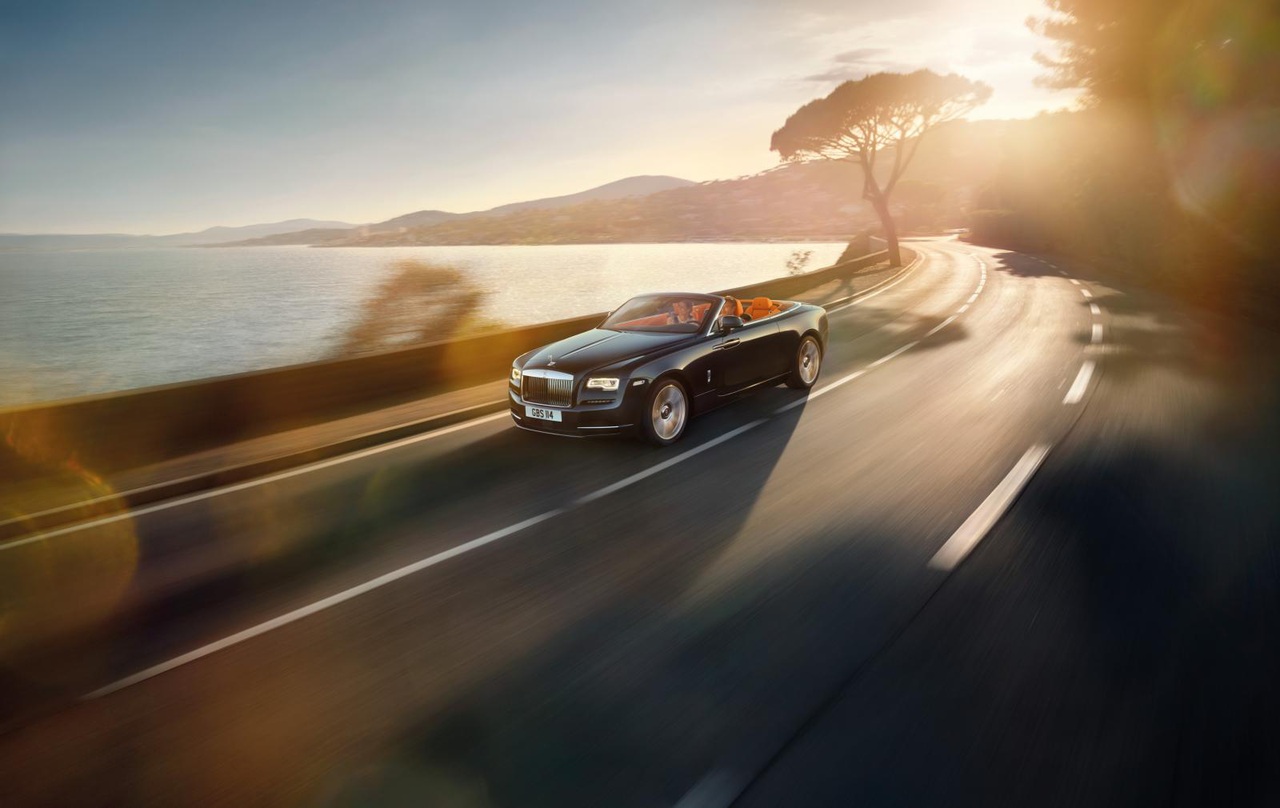 Rolls-Royce ����������������� ��������� ������������� 4-�������� ���������