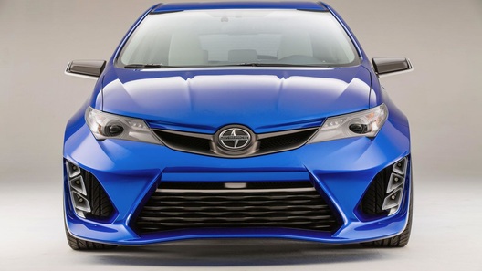 Toyota ������� ����� Scion