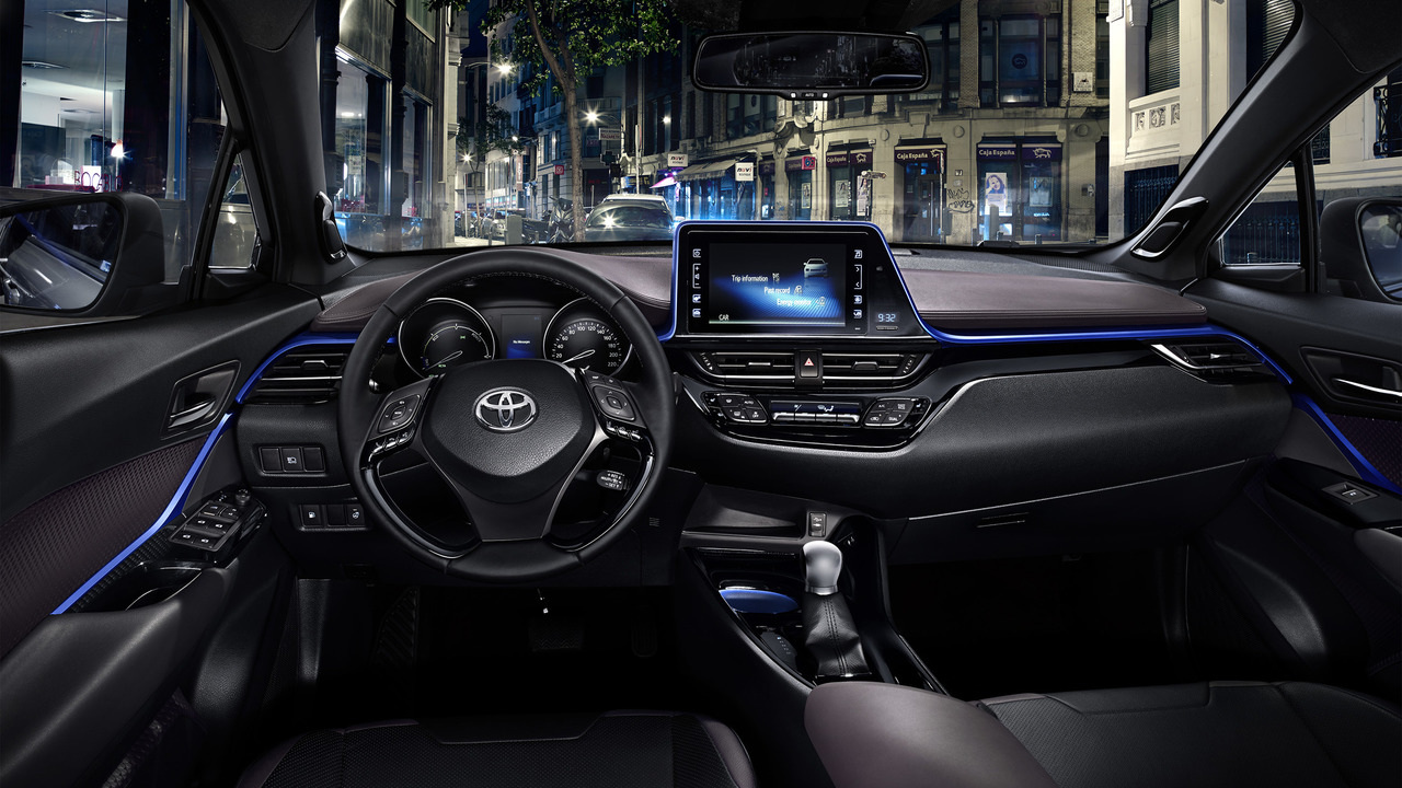 Toyota ������������������ ����� ������ ������������