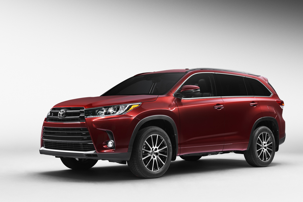 Toyota ������������������ �� �������� � ���-����� ��������� ���������� ��������� Highlander
