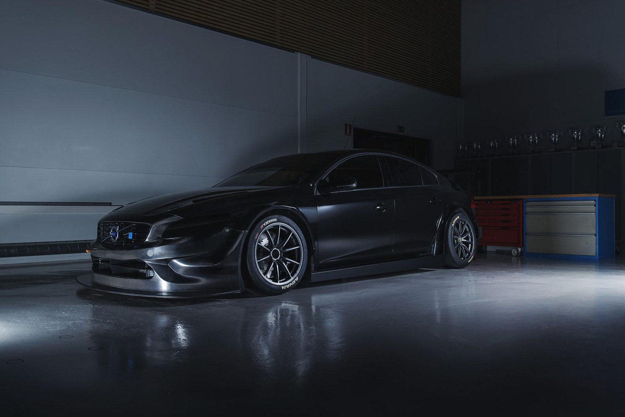 Volvo ������������ �� ������� ������