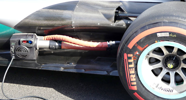 AMuS ��������� ���������� Mercedes ��� ������ ����������� �� �������� � �����