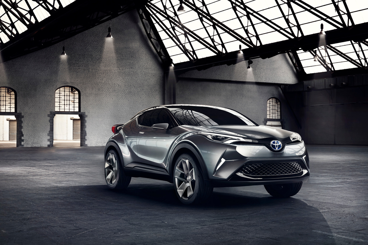 Toyota �������� ��������� ����������� Nissan Juke
