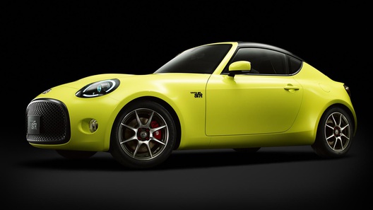 Toyota ���������� � ������� ������������ S-FR, �� ����� ��� ��� ������������������
