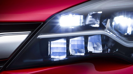Opel ������������ ��������� ���� � ����� ��������� Astra