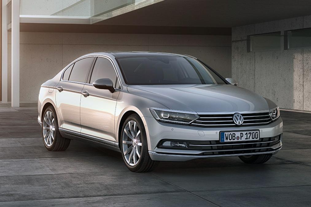 Volkswagen ����������� ����������� ���� �� Passat 2015