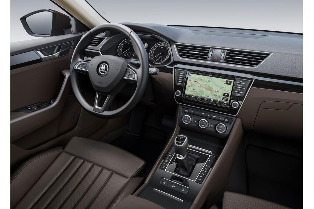 Skoda �������� ����� Superb 2015