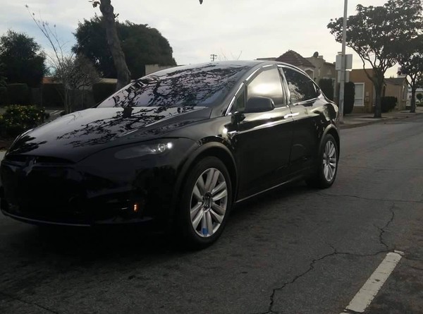 ����� �������� ��������� Tesla �������� � ������� ��� ����� 2015 ����