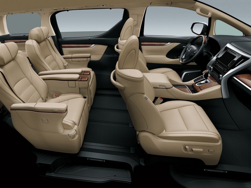 � ������ ������� ����� ����������� �� Toyota Alphard 2015
