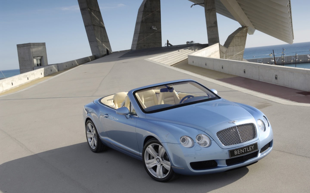 Bentley Continental GTC ������������� ����