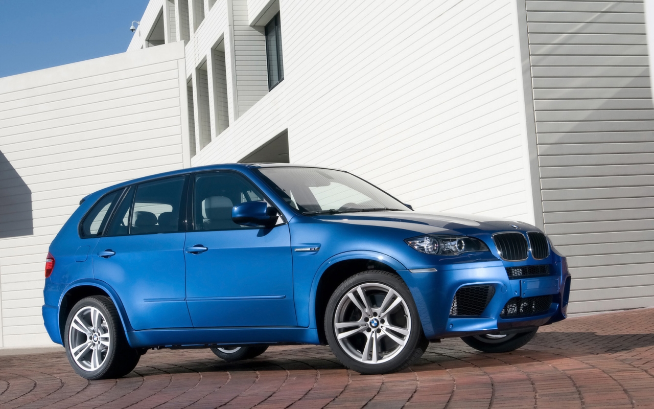 BMW X5 M Front And Side ������������� ����