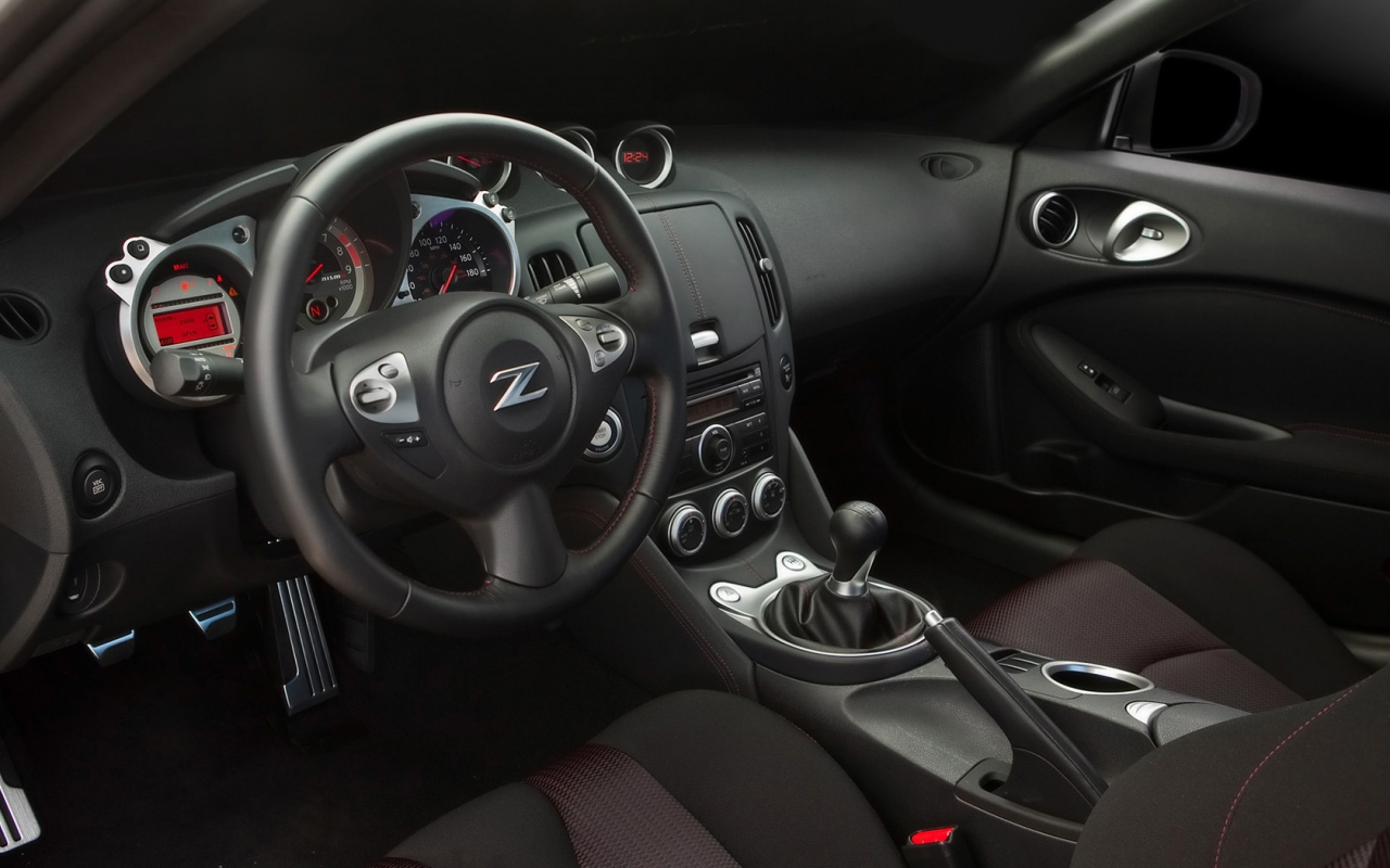 Nissan NISMO 370Z Dashboard ������������� ����