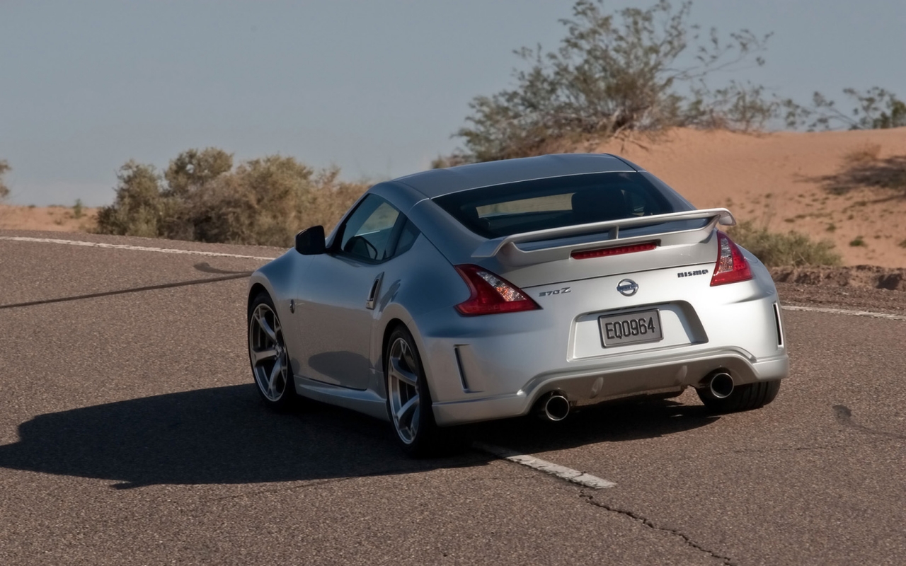 Nissan NISMO 370Z Rear Angle ������������� ����