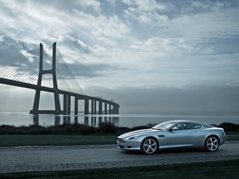  Aston Martin DB9 2009  ������������� ����