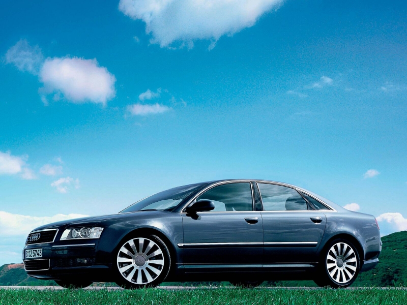 Audi A8 ������������� ����