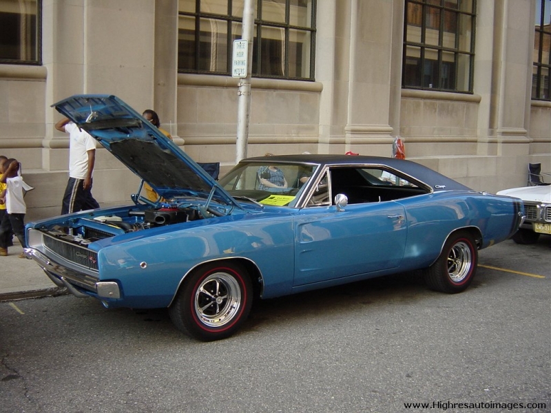 Dodge Charger ������������� ����