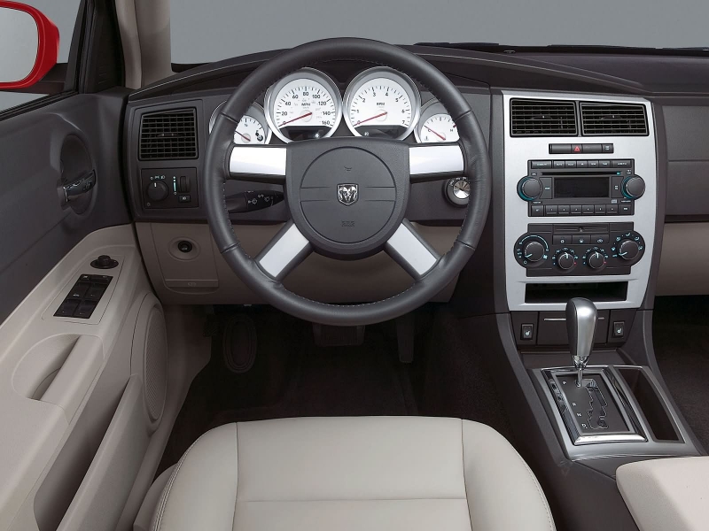 Dodge Charger ������������� ����