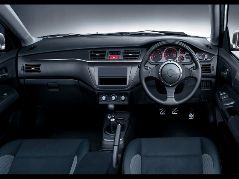 Mitsubishi Lancer 2005  ������������� ����