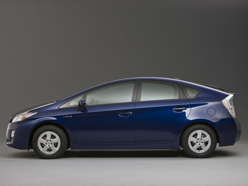 Toyota Prius ������������� ����