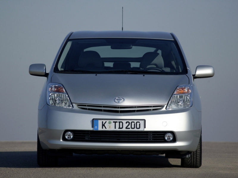 Toyota Prius ������������� ����