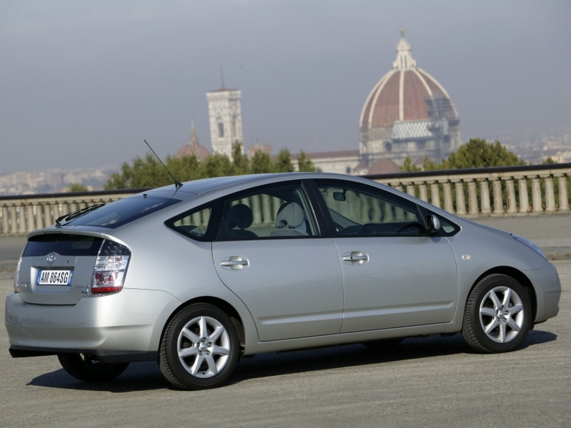 Toyota Prius ������������� ����