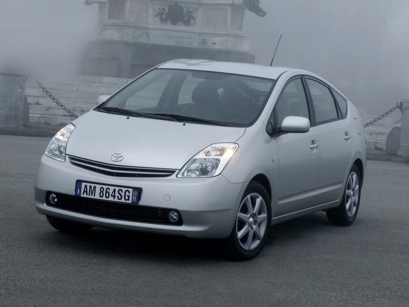 Toyota Prius ������������� ����