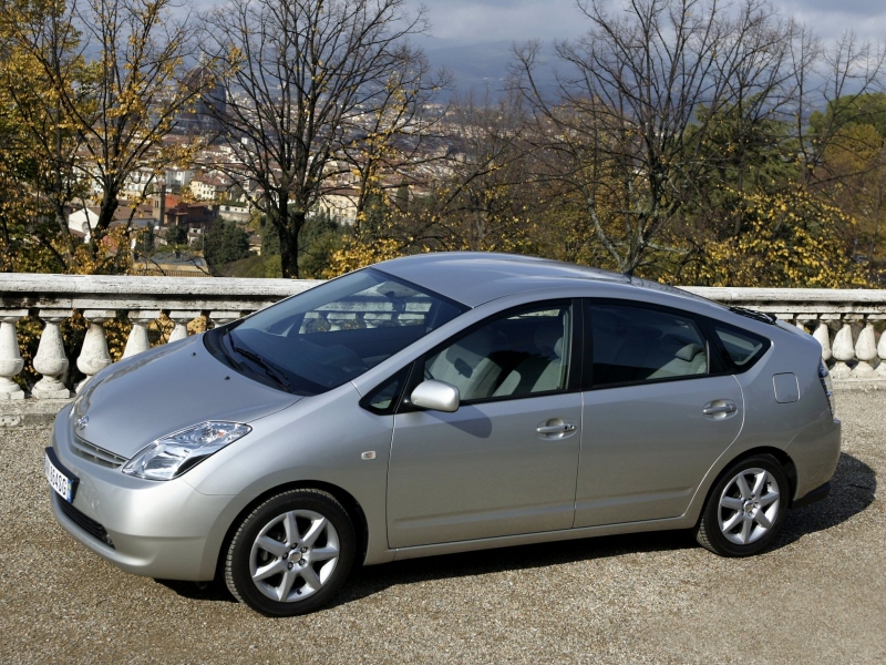 Toyota Prius ������������� ����