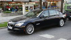BMW M7 без камуфляжа