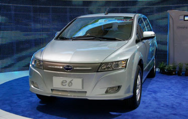 Детройт-2010: Китайский электрический кроссовер BYD E6 начнут продавать в США в 2010 году