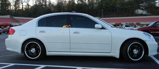 Китайская компания Jianghuai Automobile создала клон модели Infiniti G35