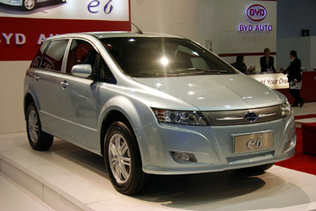 BYD E6