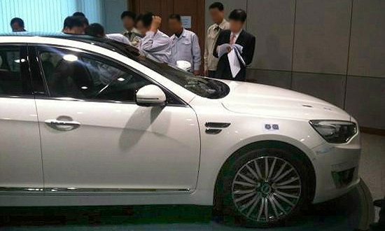 KIA Cadenza