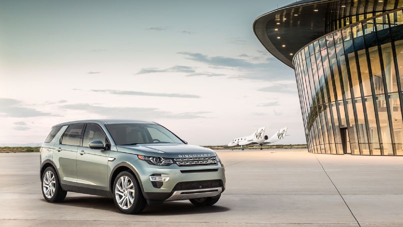 � ��� ��������� ���� �� ����������� Land Rover Discovery Sport 2015