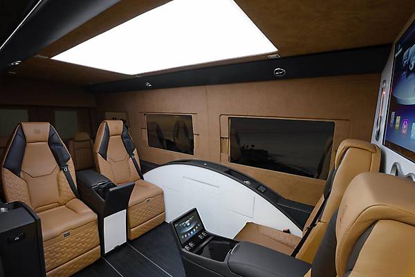 Brabus создала микроавтобус на базе Mercedes-Benz Sprinter