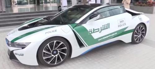 Rolls-Royce Phantom � BMW i8 ��������� �������� ������� ���