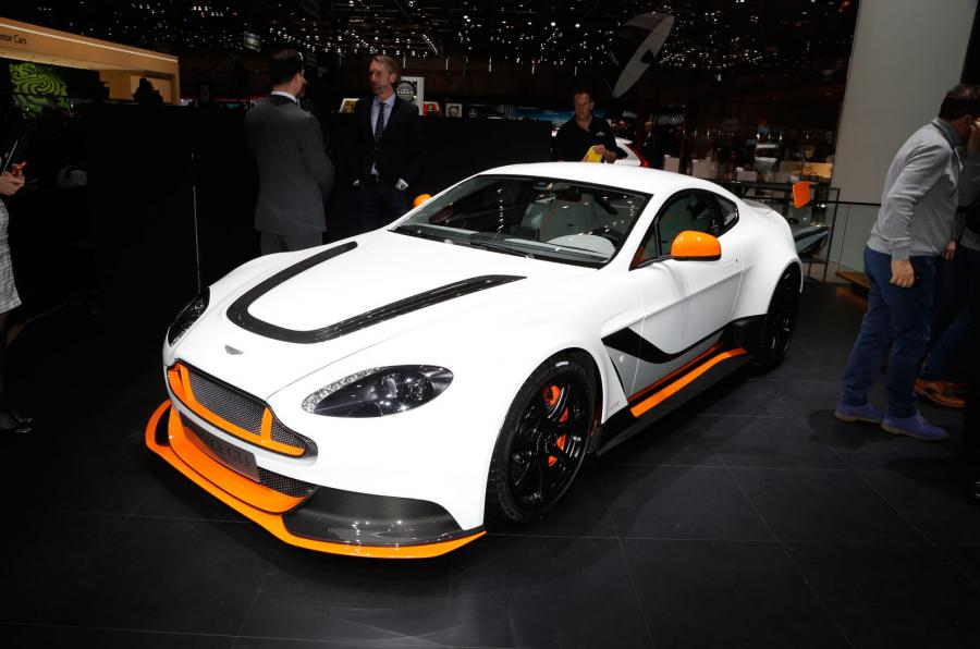 ������ Aston Martin Vantage GT3 ����������� � ������