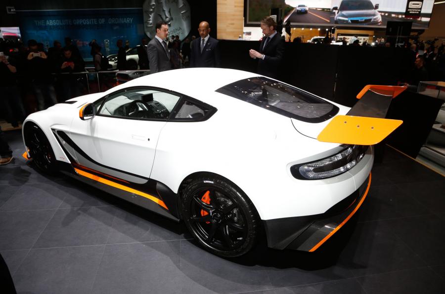 ������ Aston Martin Vantage GT3 ����������� � ������