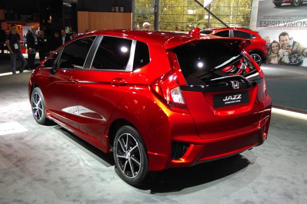 Honda Jazz 2015 может позаимствовать гибридную установку у HR-V