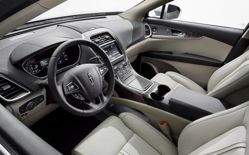 В Детройте состоялась мировая премьера Lincoln MKX 2016