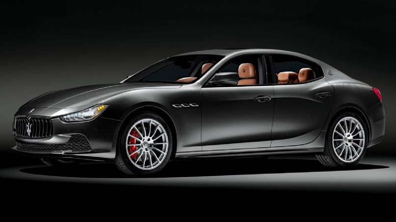 Neiman Marcus ����������� ���������� Maserati Ghibli S Q4
