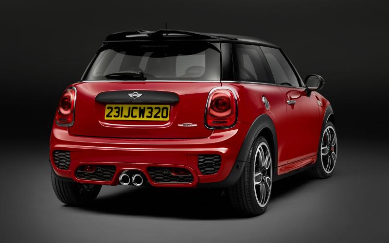 � �������� ������ �������� Mini John Cooper Works �������� ���������