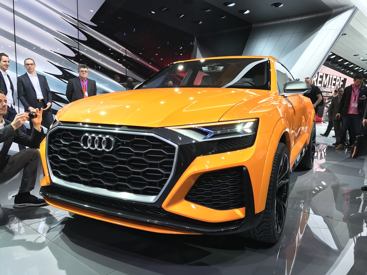 Встречайте нафаршированный гибрид Q8 от Audi