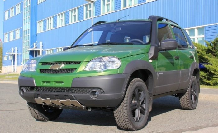 ����� ����� ��������� ����������� Chevrolet Niva �������� 600 ����� �����������